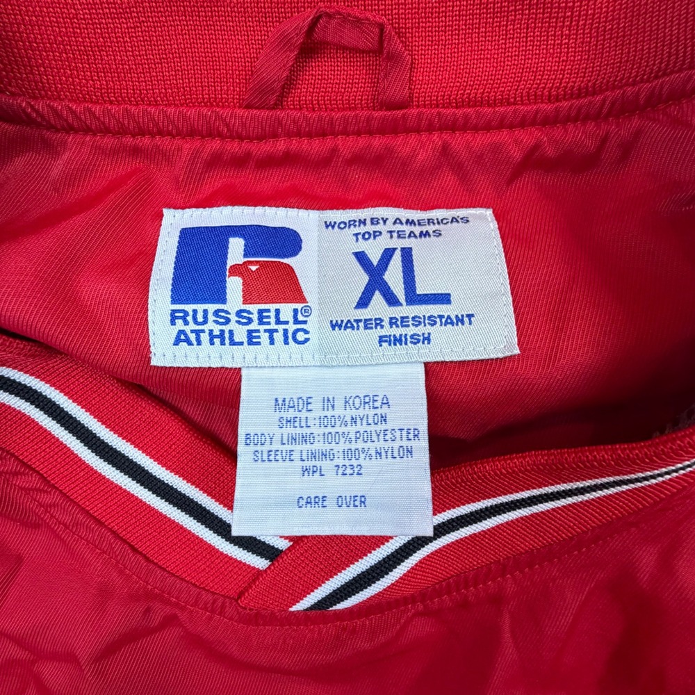 Vintage 90s Russell Athletic Red Water Resistant Windbreaker Pullover Jacket XL - Picture 2 of 7